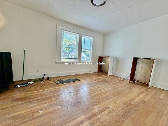4th image of 175 Boston Ave #2Z