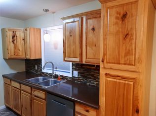 15883 Albrecht Ave NE, Cedar Springs, MI 49319