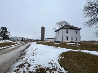 1711 Ivory Ave, Waverly, IA 50677