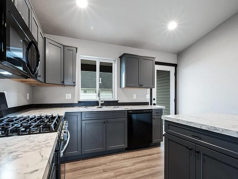 3884 N Abel Ln — Photo 4