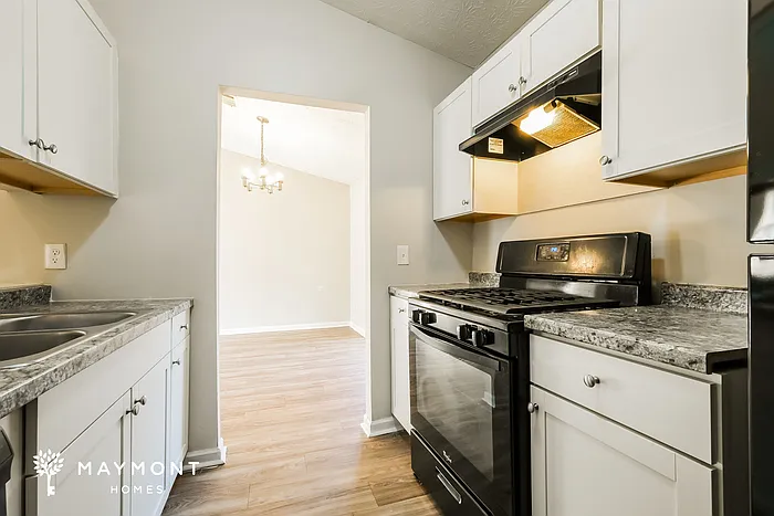 1127 Mainstreet Valley Dr — Photo 5