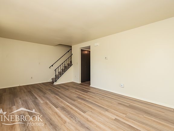 4th image of 8261 Mount Carmel St