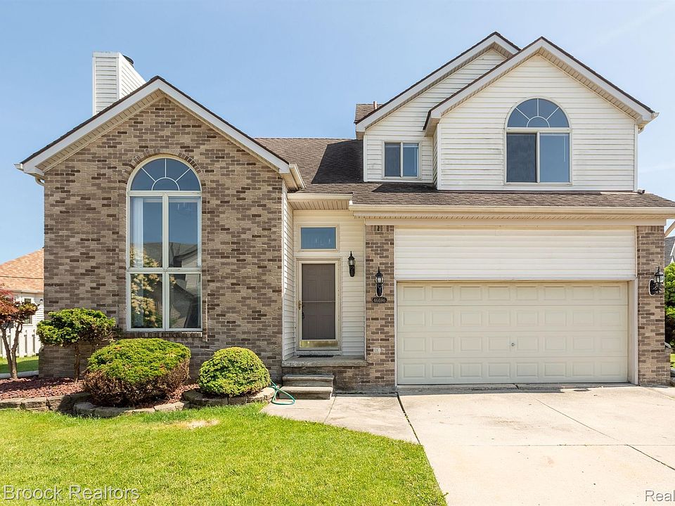 1st image of 46696 E Briarwood Dr