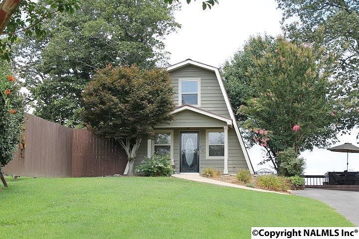 1st image of 1706 Dogtown Rd SE