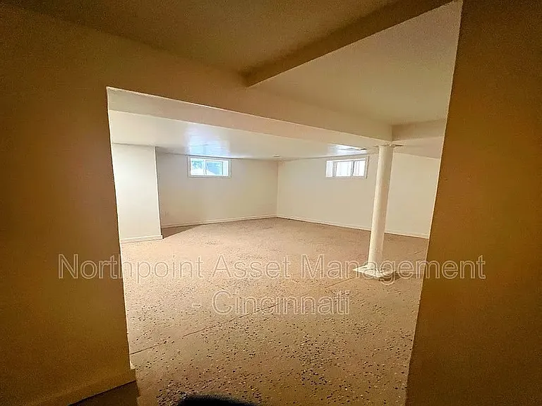 3646 Besuden Ct — Photo 6