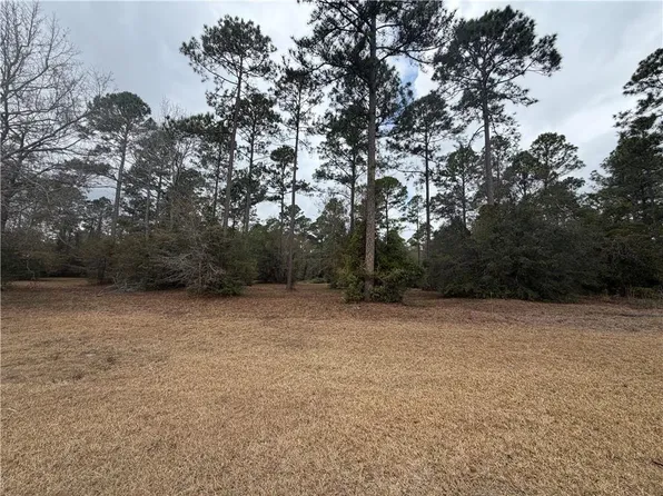 71 Coopers Point Dr NE #71, Townsend, GA 31331