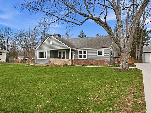 2nd image of 4051 Trier Rd