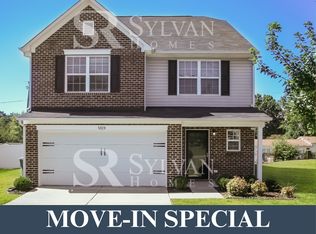 5029 Ashley Place Dr, Bessemer City, NC 28016