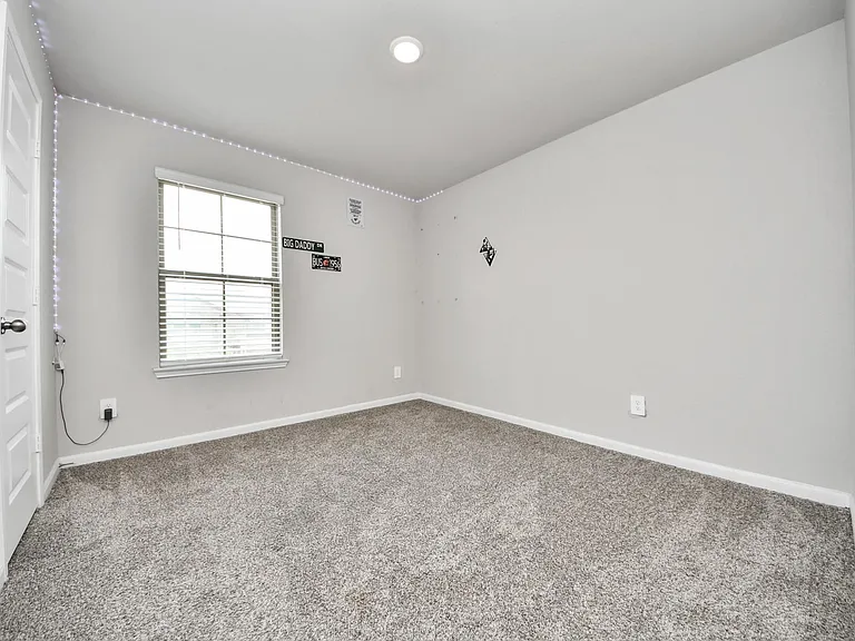 3630 Telford Ln — Photo 36