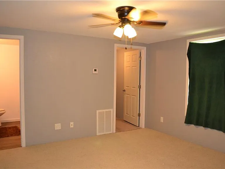 44 Skyline Dr — Photo 7