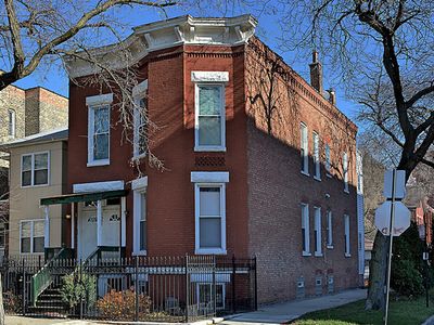 1301 N Campbell Ave, Chicago, IL, 60622