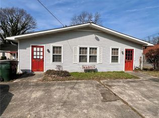 509 Trollinger St, Burlington, NC 27215
