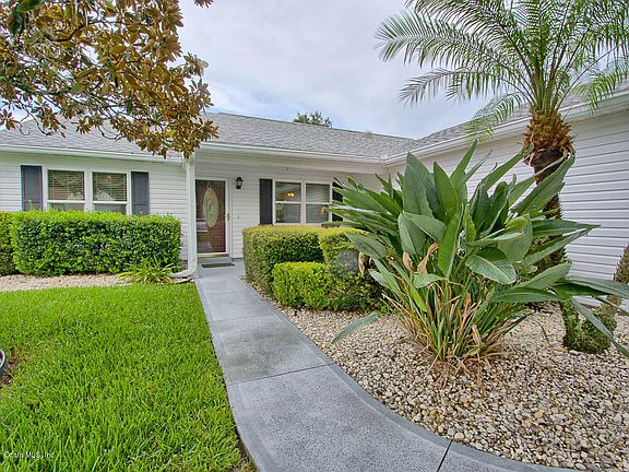 2nd image of 819 Ramos Dr