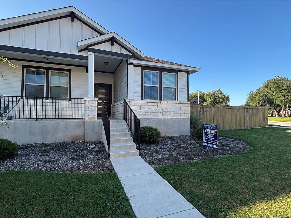 1st image of 1021 Kerrwood Way