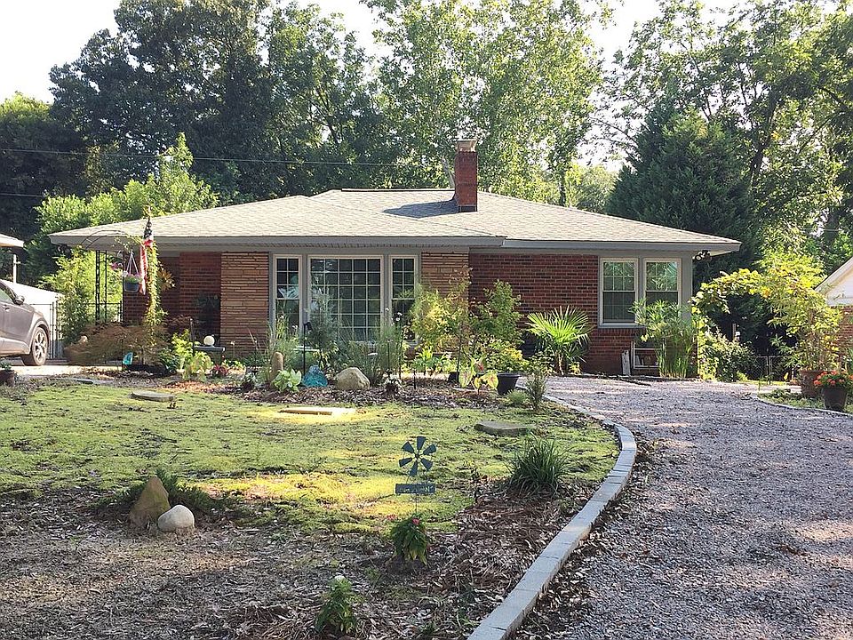 Front yard 