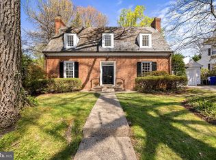 3609 Dunlop St, Chevy Chase, MD 20815