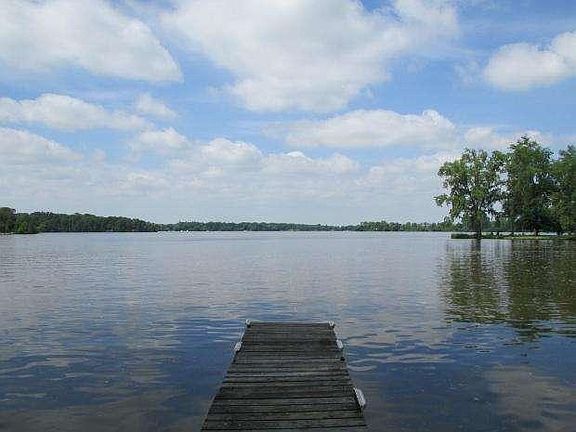 4th image of N4639 Lake Dr