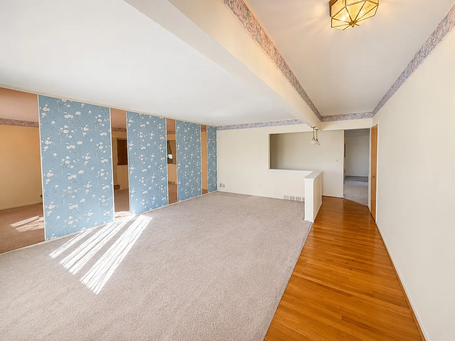 3 bed, 1.5 bath, 1603 sqft, $2,200 — Photo 2