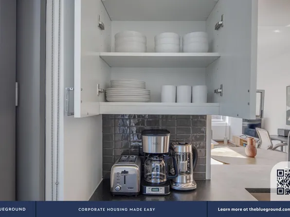 435 West 31st Street image 10 of 38