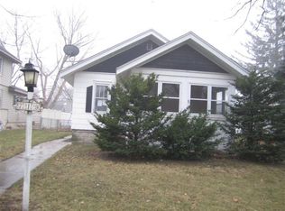 719 11th St NE, Mason City, IA 50401