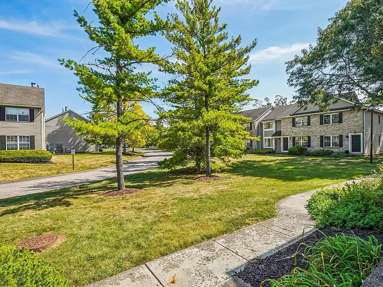 7865 Meadowhaven Blvd — Photo 26