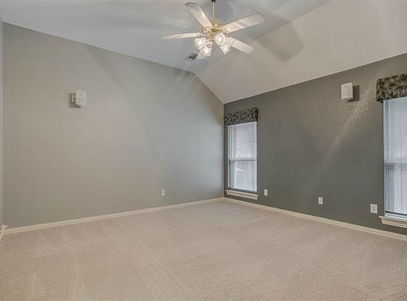 5th image of 1714 Hollow Creek Ct