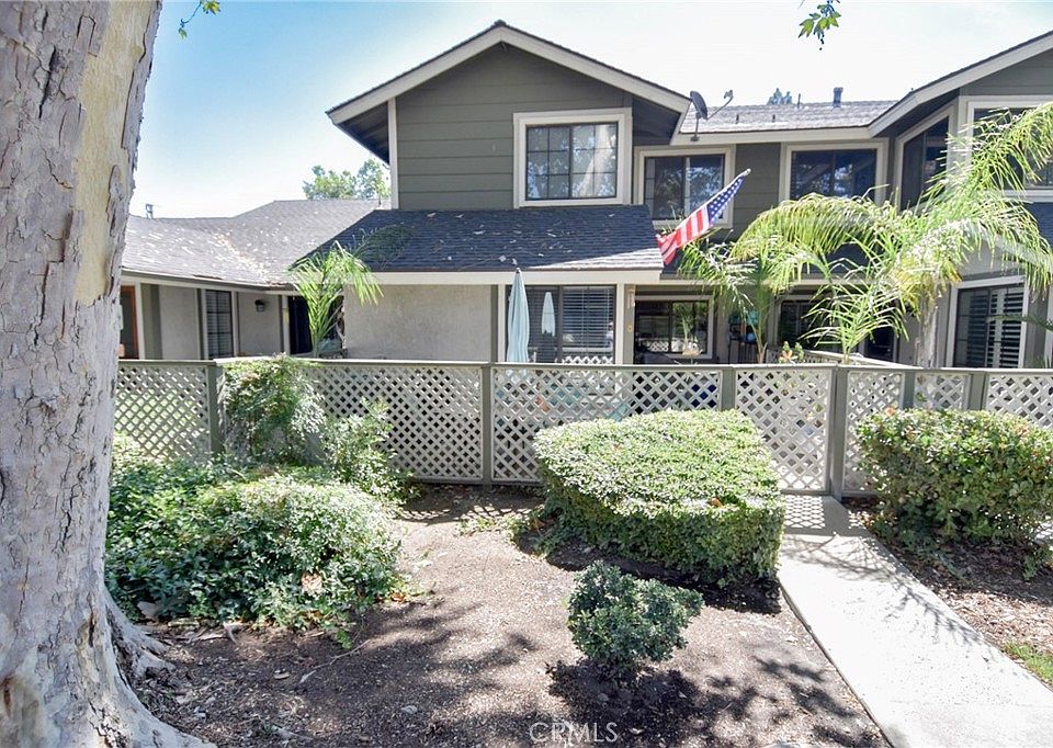 1st image of 8787 Knollwood Dr
