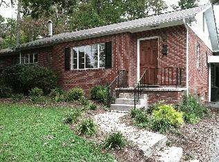 520 Oak Hill Ct, Hendersonville, NC 28739