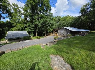 197 Rarick Ln, Gainesboro, TN 38562