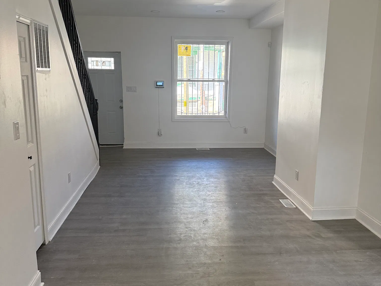 Charming 3-Bedroom Rental with Outdoor Space in Brewerytown — Photo 4