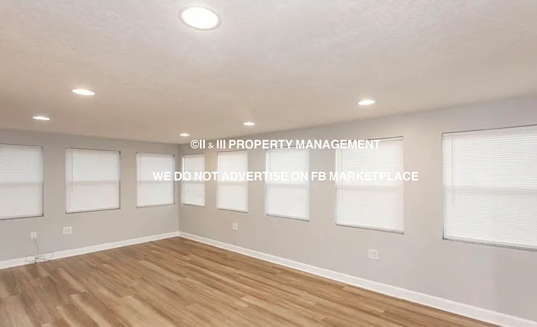 127 Nelson Cir — Photo 10