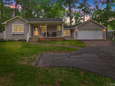 4381 Letart Ave, Waterford, MI, 48329