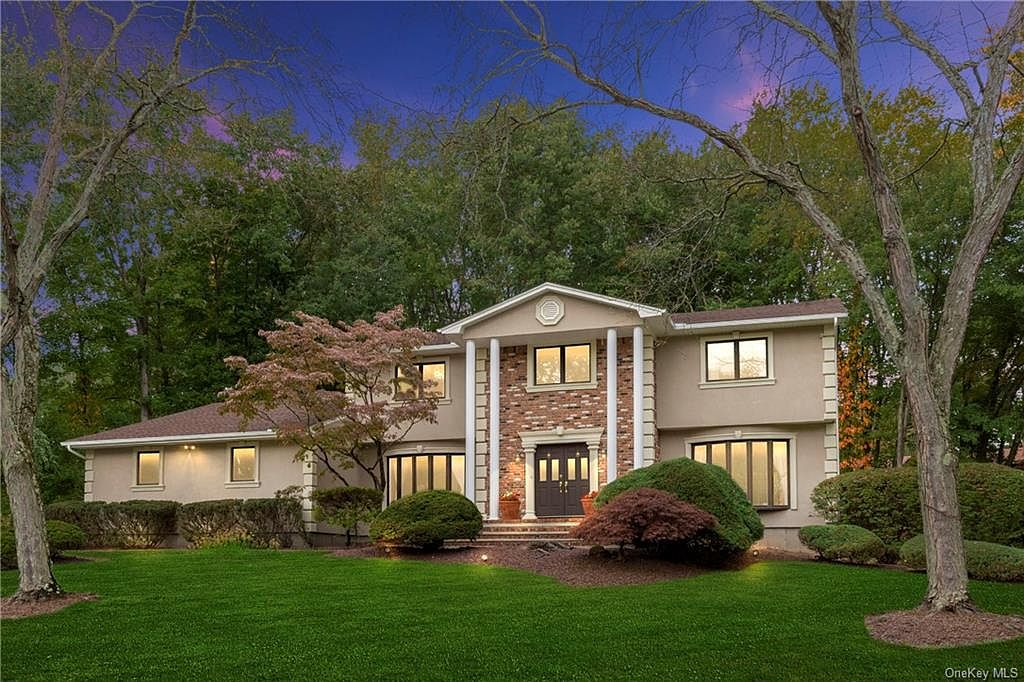 8 Rochelle Drive, New City, NY 10956 Zillow