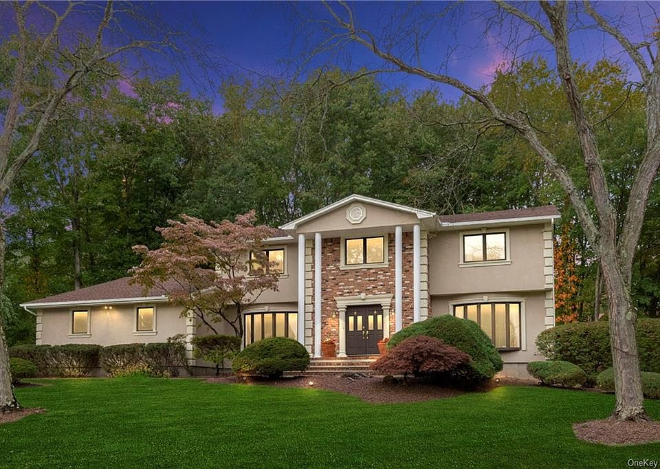 8 Rochelle Drive, New City, NY 10956 Zillow