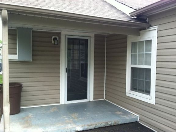 Side Entrance into home