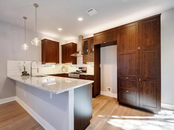 5308 Downs Dr Unit 2, Austin, TX 78721