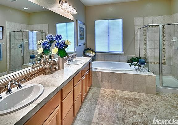 4th image of 4018 Fawn Creek Way