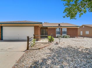 722 Wagon Train Dr SE, Rio Rancho, NM 87124