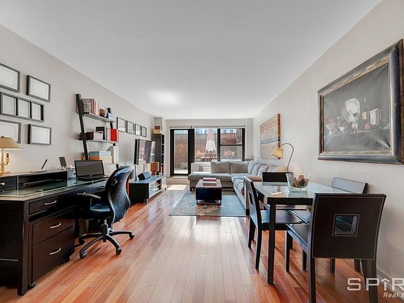 2nd image of 200 E 27th St APT 1K