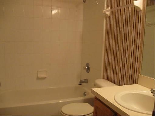 3rd image of 11922 NW 10th Ave