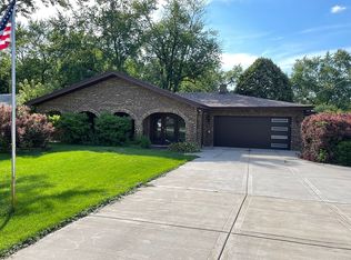 11928 Southwest Hwy, Palos Park, IL