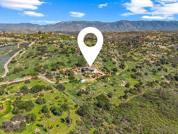 2nd image of 11725 Sierra Rojo Rd