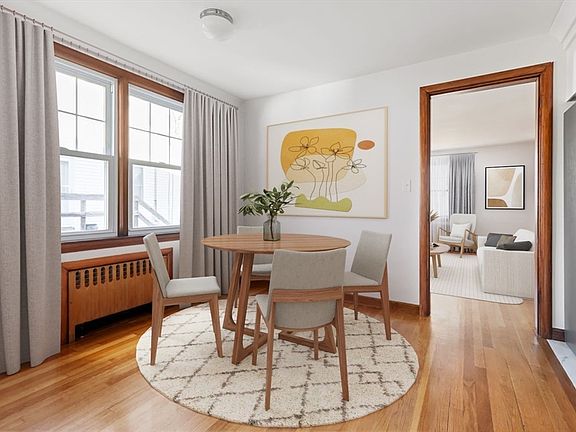 3rd image of 51 Newton Ave APT 2