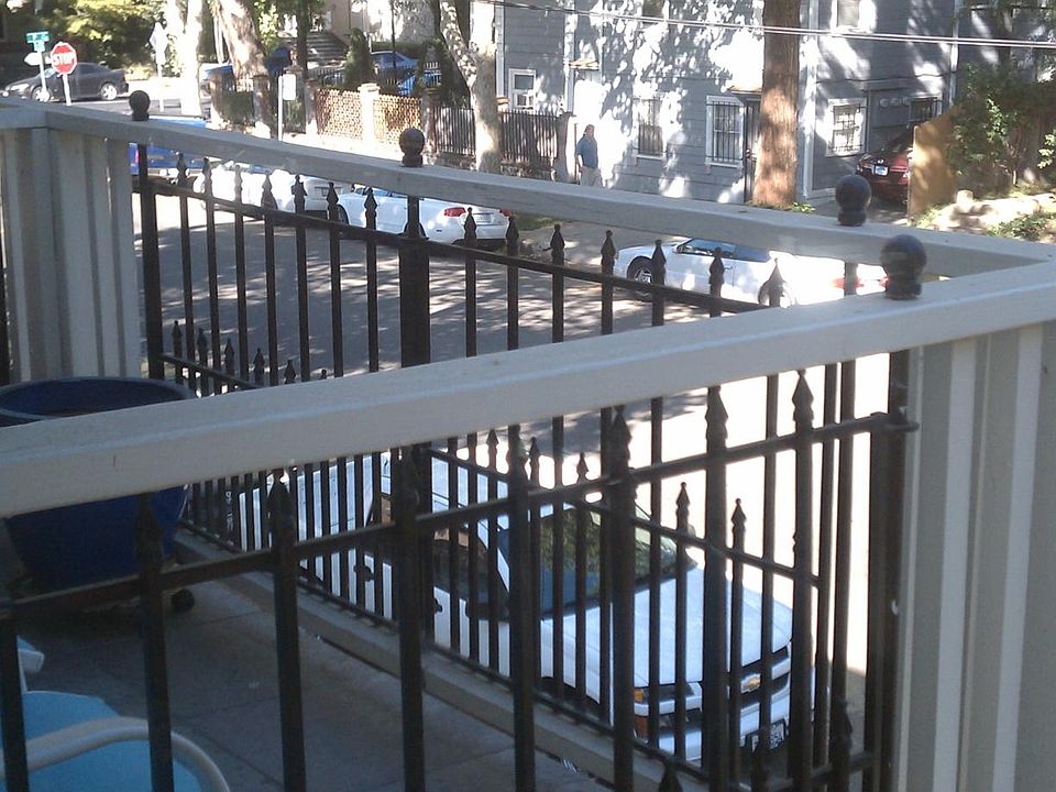 semi private front patio