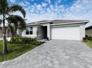 11664 SW River Crossing Pl, Port Saint Lucie, FL 34987