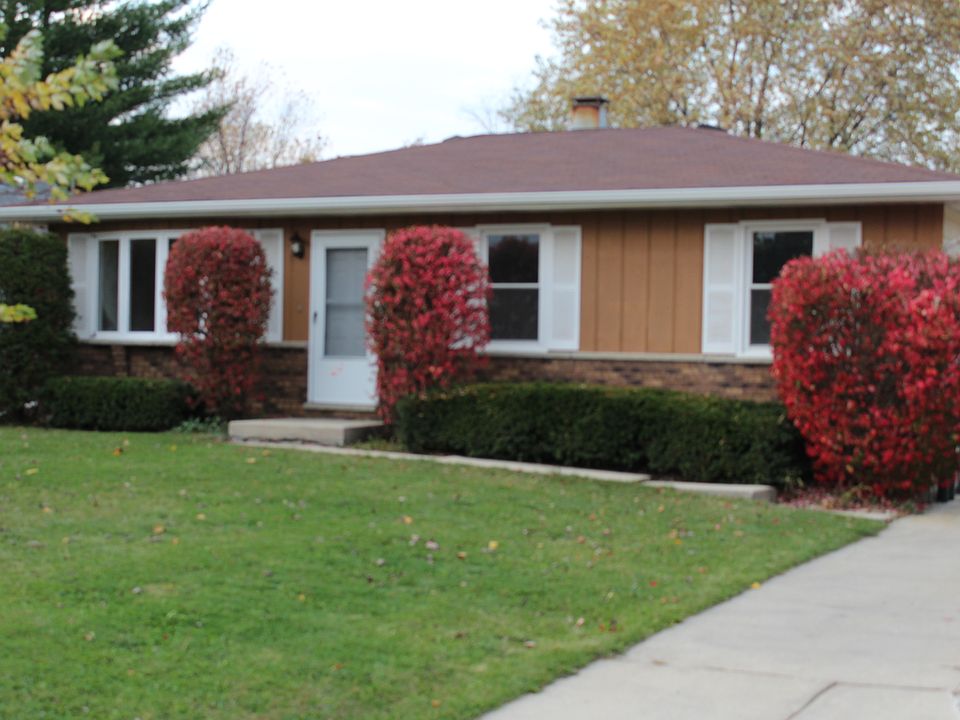 1st image of 10100 Talmadge  Ave.