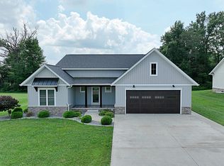 9 Deerfield Ln, Washington, IN 47501