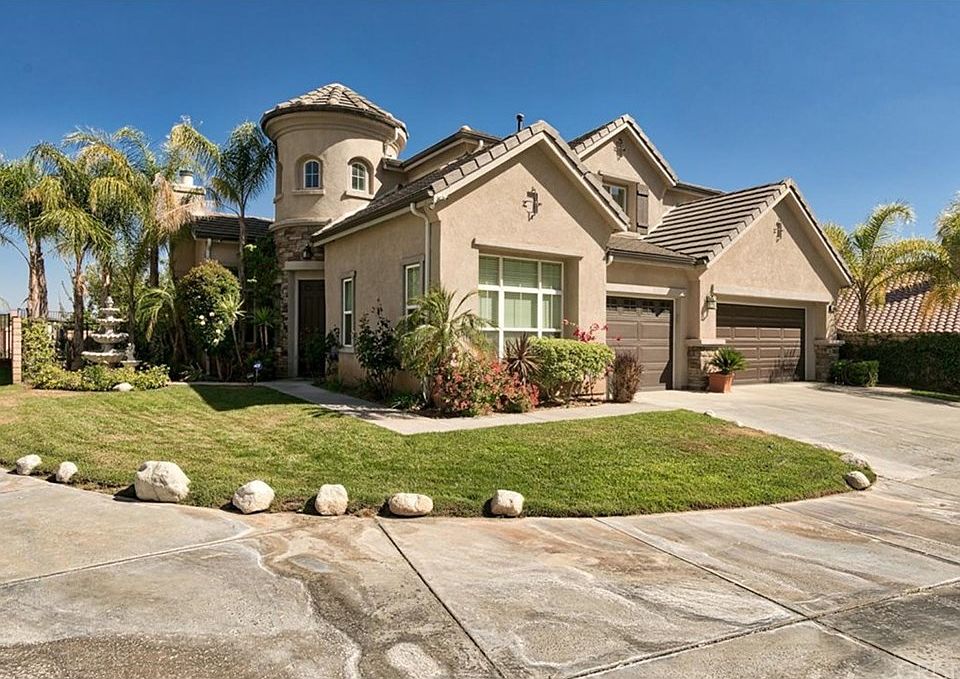 1st image of 28630 Natalie Ln
