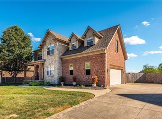 204 Tamara Ave, New Albany, IN 47150