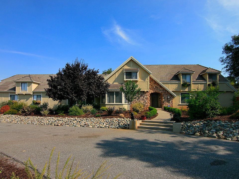 1st image of 8366 Haven Hill